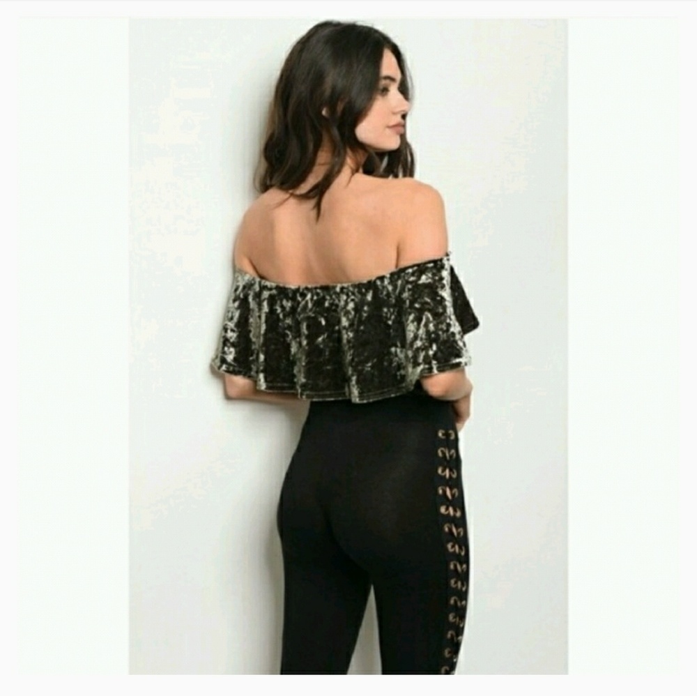 Olive Velvet Off Shoulder Bodysuit. Large